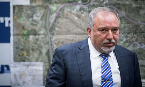 Avigdor Lieberman Lieberman advierte de una posible guerra contra Hezbolá